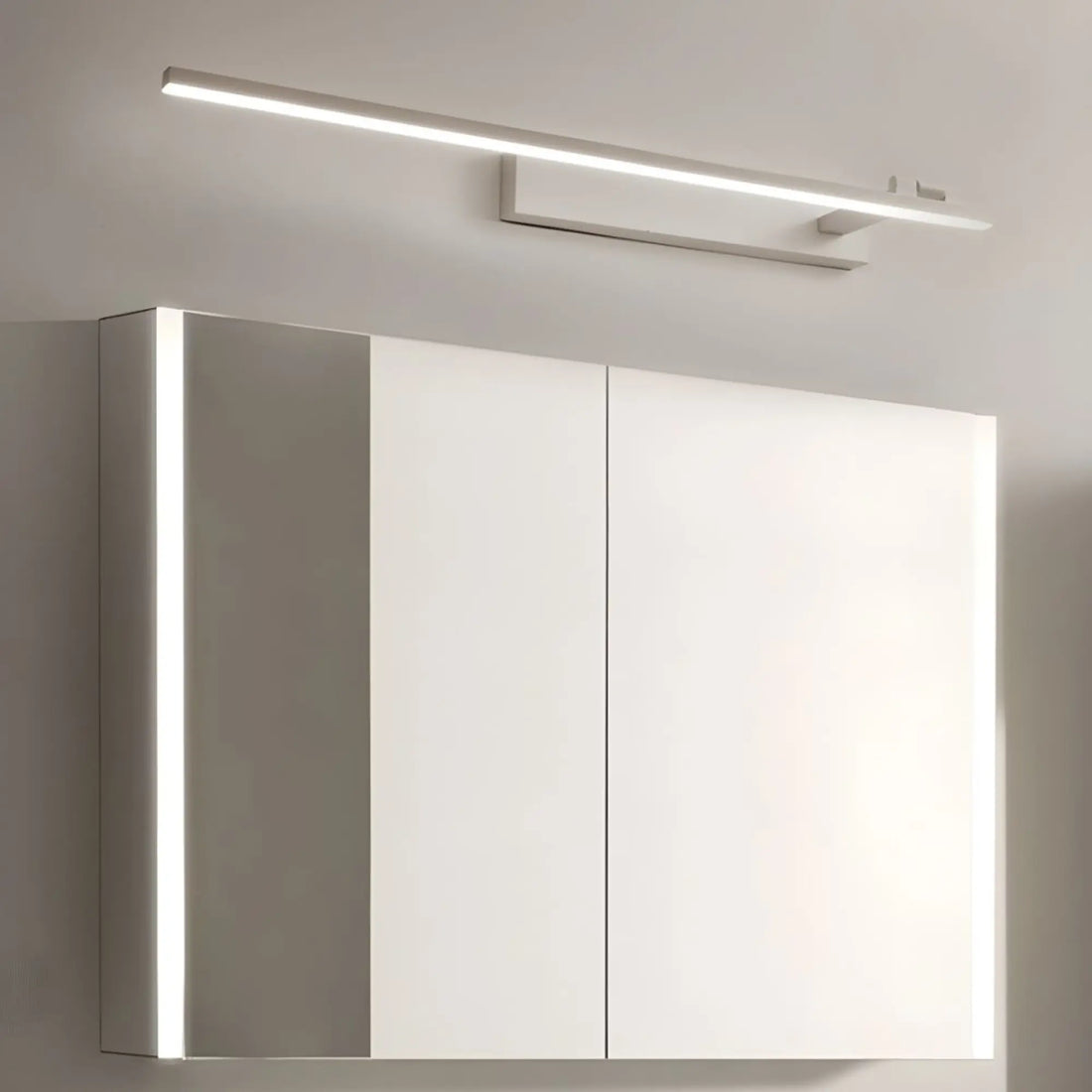 Applique murale Salle de bain LED orientable – design linéaire noir ou blanc